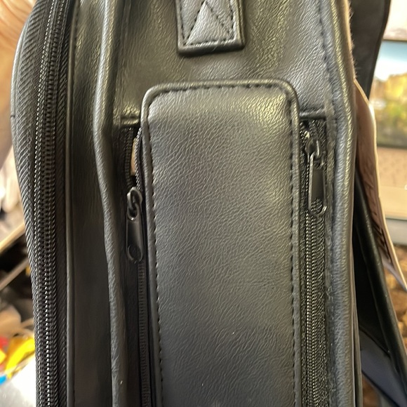 Rosetti Women’s Cellmate Organizer Black Purse/Bag with Tags. - Picture 11 of 16